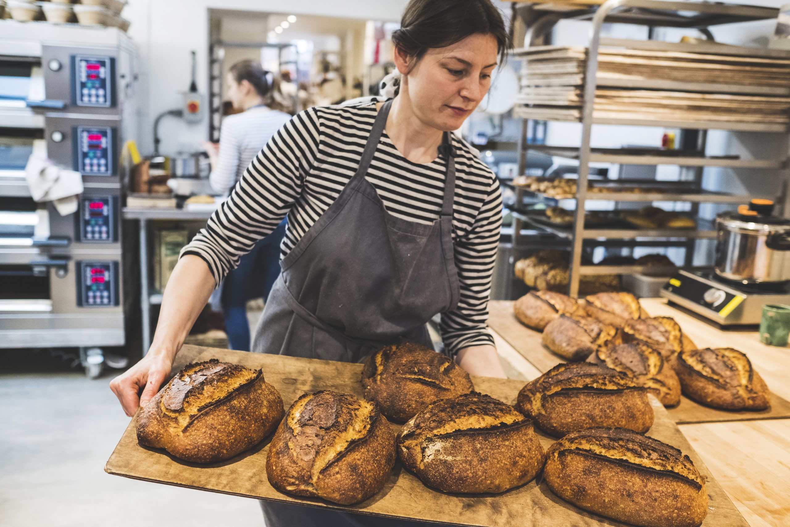Lavastoviglie per panetterie, pasticcerie e gastronomie
